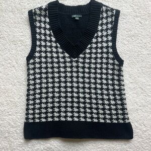 Wild Fable Black Textured Knit Sweater Vest